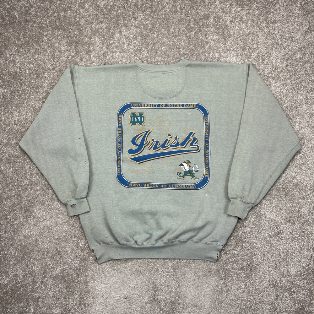 Vintage 90s Notre‎ Dame Fighting Irish Thrashed Crewneck Sweatshirt Large